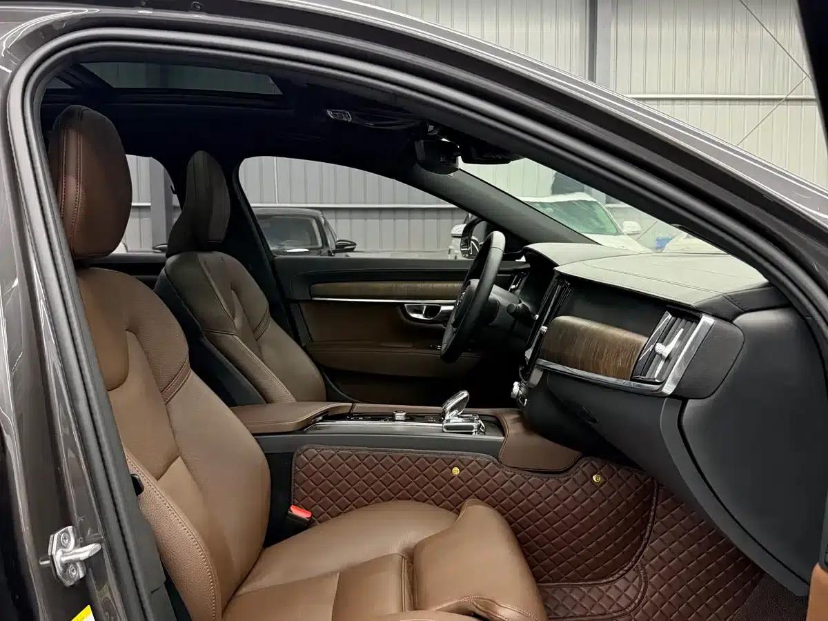 2021 Volvo S90 B5 Inscription Luxury Edition — миниатюра 4