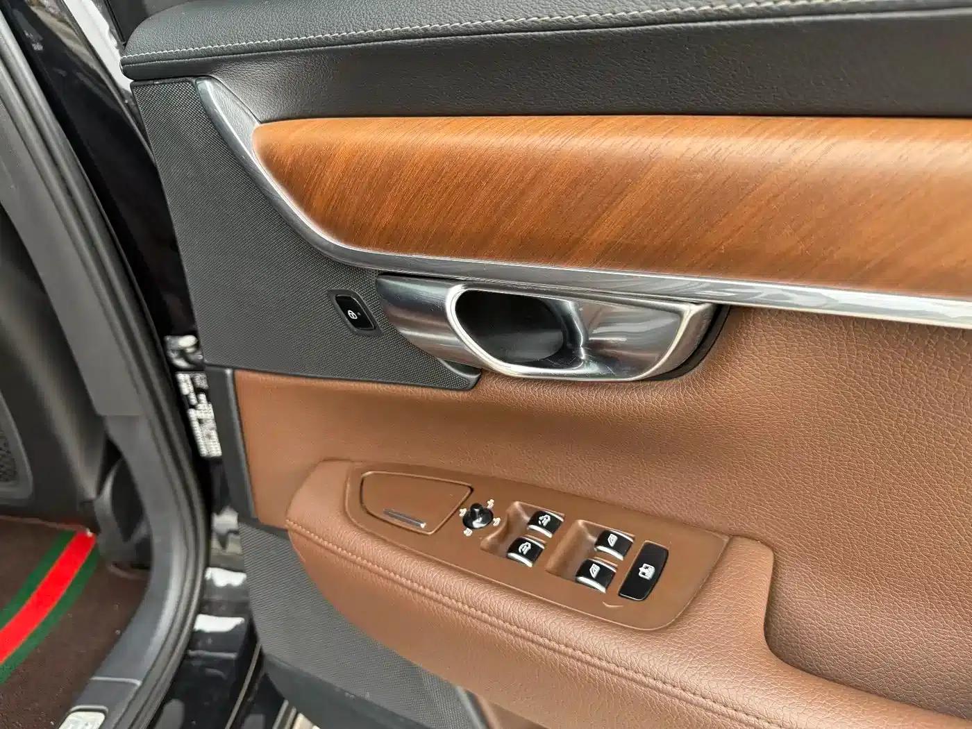 Volvo S90 2020 T5 Inscription Luxury Edition — миниатюра 11