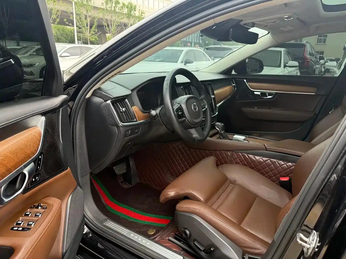 Volvo S90 2020 T5 Inscription Luxury Edition — миниатюра 3