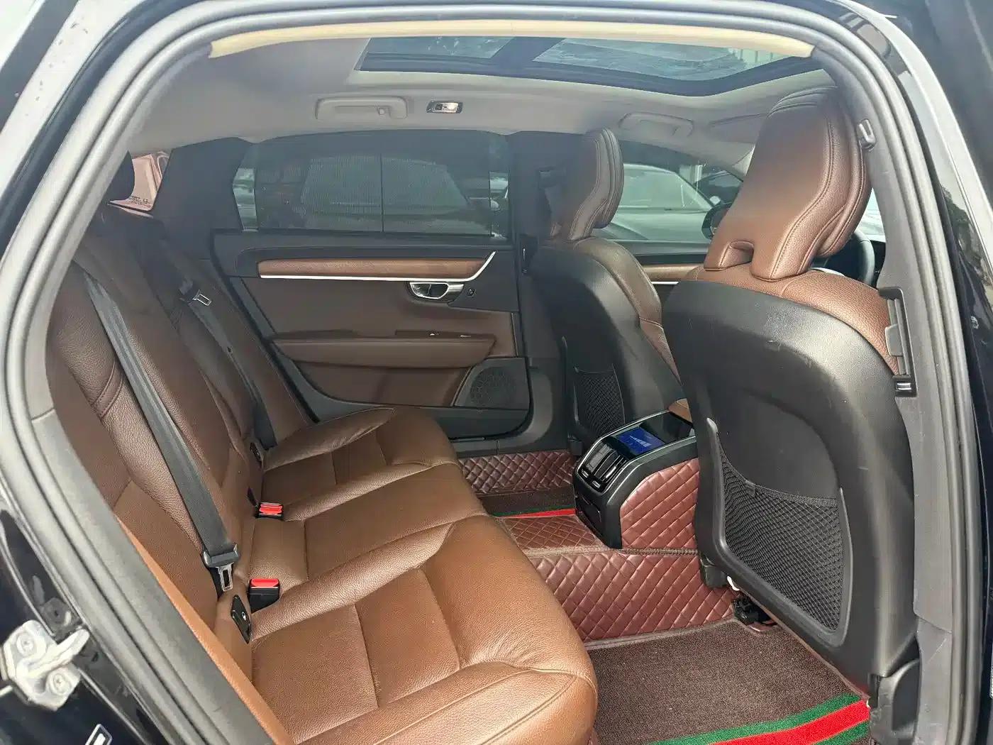 Volvo S90 2020 T5 Inscription Luxury Edition — миниатюра 10
