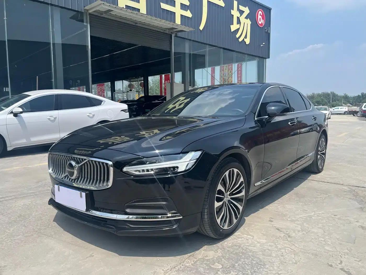 2023 Volvo S90 B5 Smart Luxury Edition — миниатюра 3