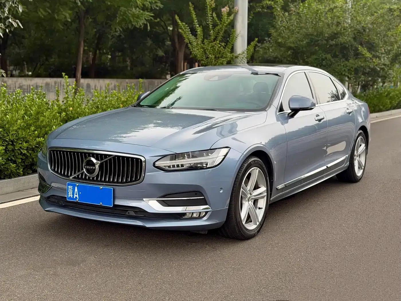 Volvo S90 2020 T5 Inscription Luxury Edition — миниатюра 1