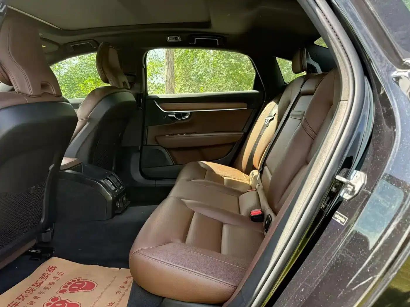 2020 Volvo S90 T5 Inscription Luxury Edition — миниатюра 5
