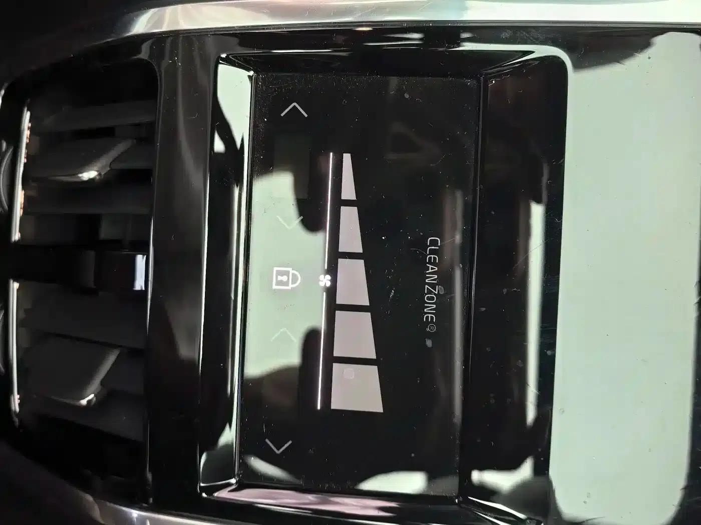 2025 Volvo S90 B5 Inscription Luxury Edition — миниатюра 12