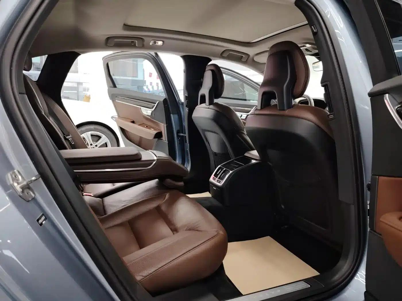 2018 Volvo S90 T4 Smart Edition — миниатюра 11