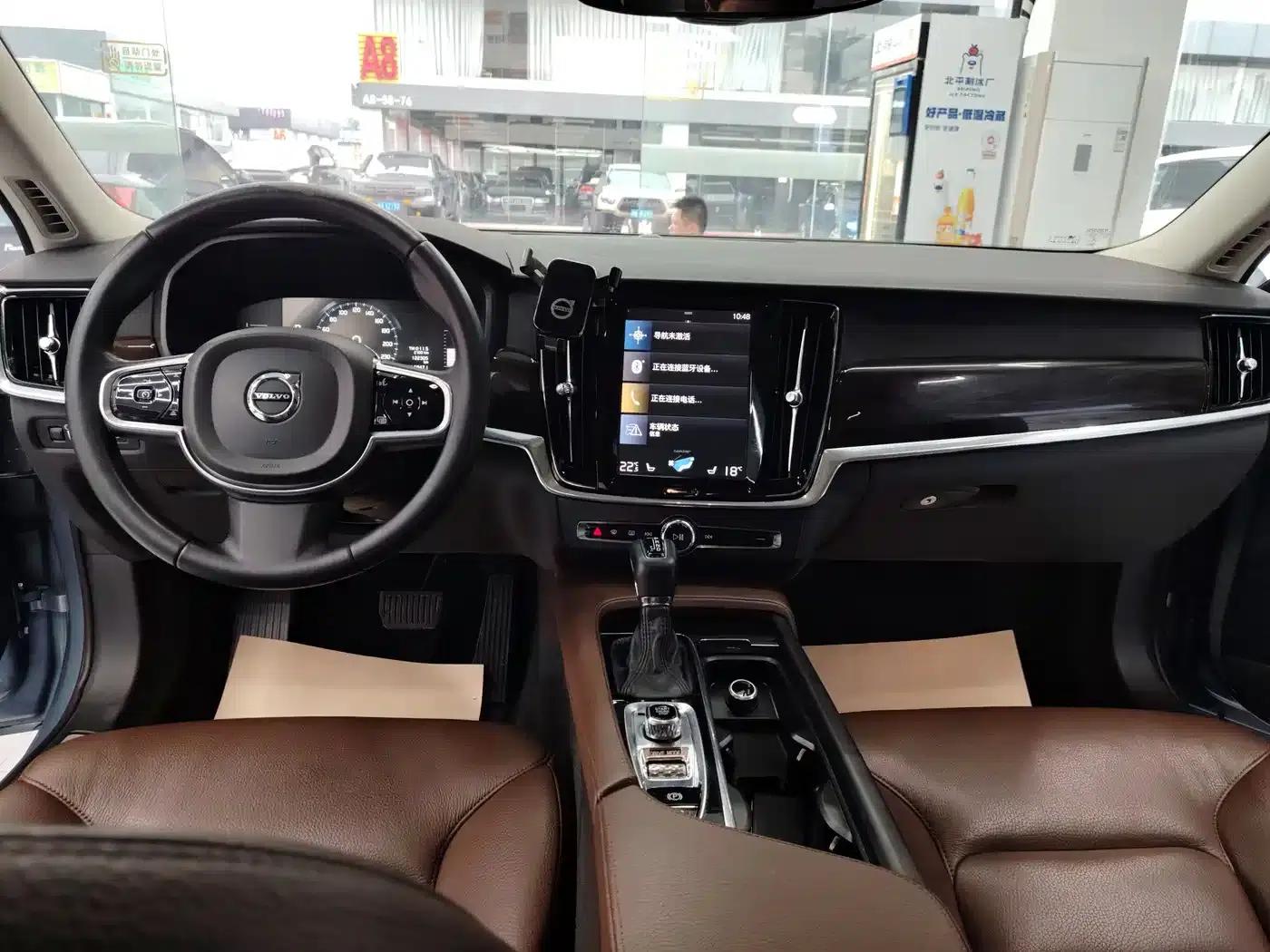 2018 Volvo S90 T4 Smart Edition — миниатюра 15
