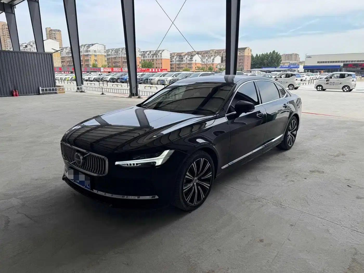 2023 Volvo S90 B5 Inscription Luxury Edition — миниатюра 1