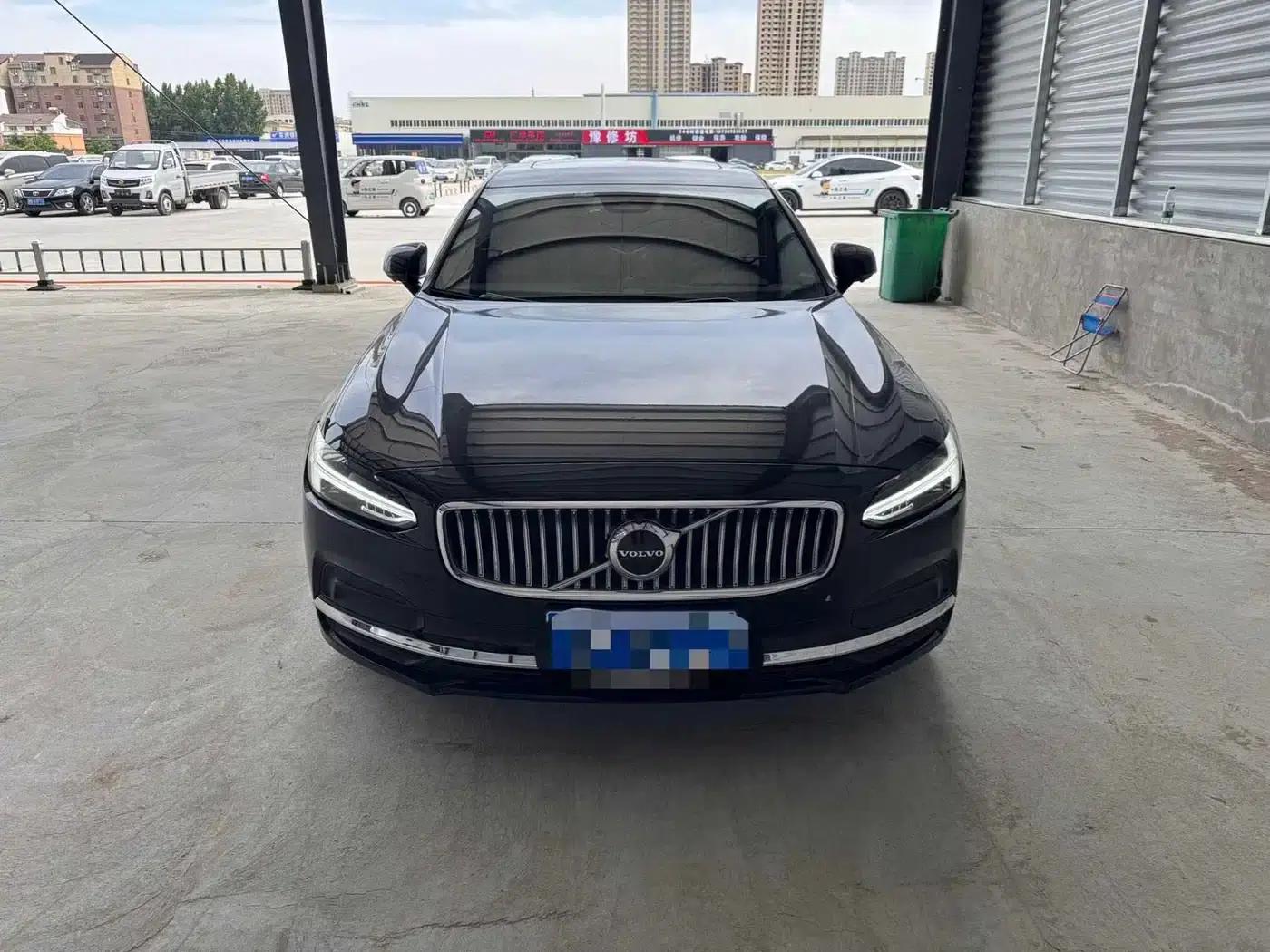 2023 Volvo S90 B5 Inscription Luxury Edition — миниатюра 2