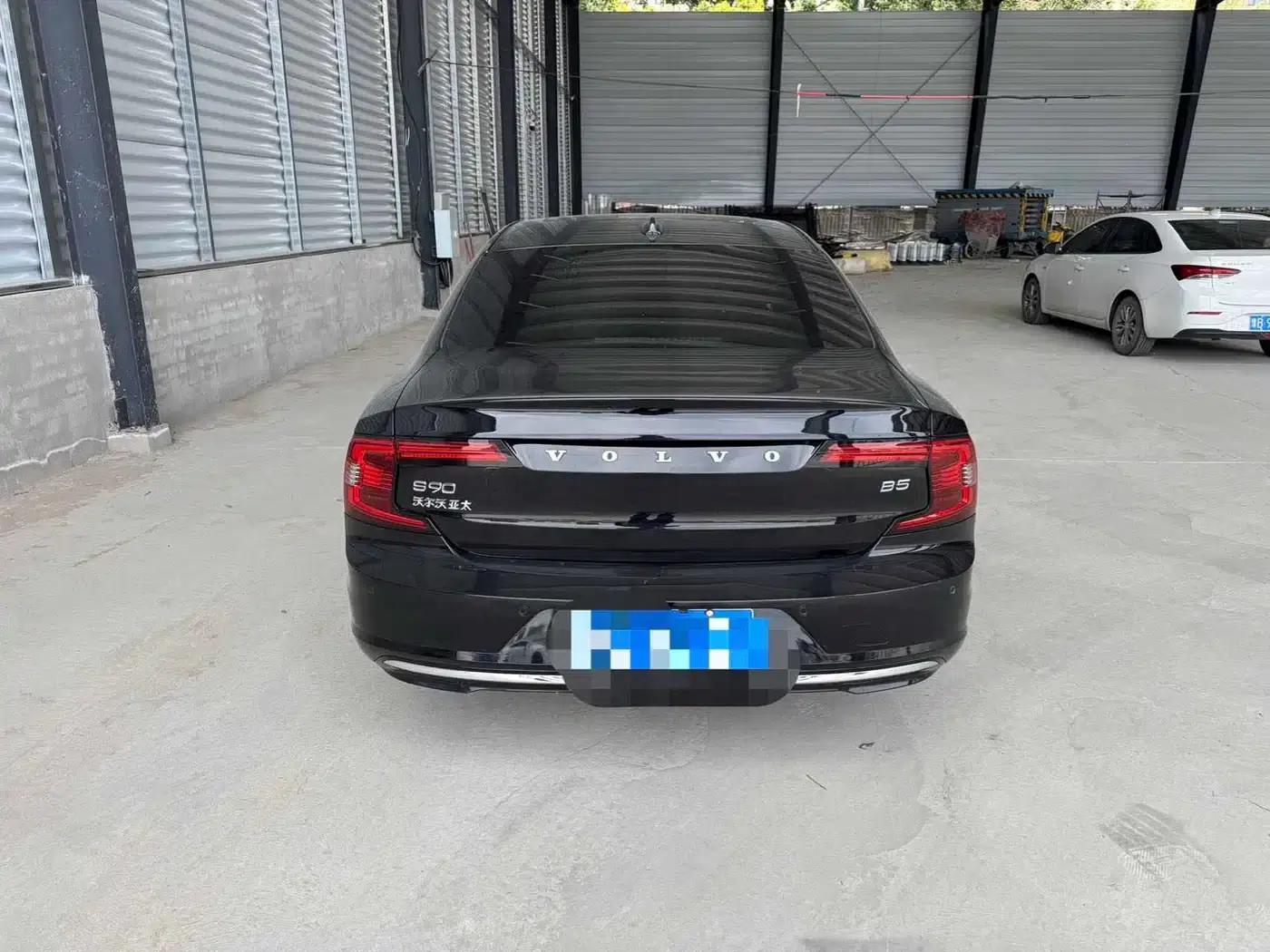 2023 Volvo S90 B5 Inscription Luxury Edition — миниатюра 12
