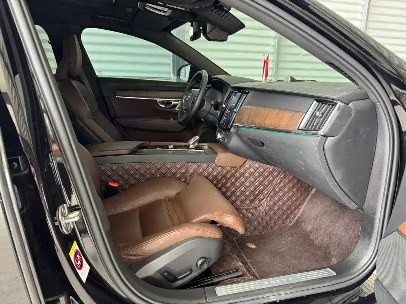 2023 Volvo S90 B5 Inscription Luxury Edition — миниатюра 5