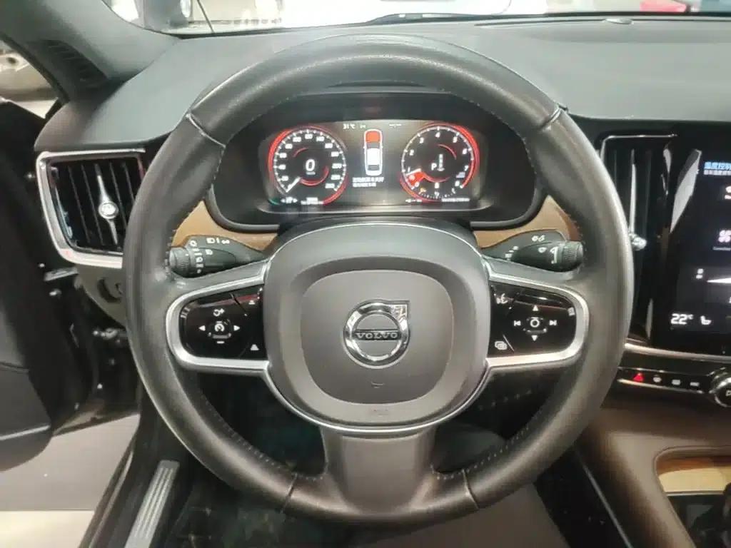 2021 Volvo S90 B5 Smart Luxury Edition — миниатюра 11