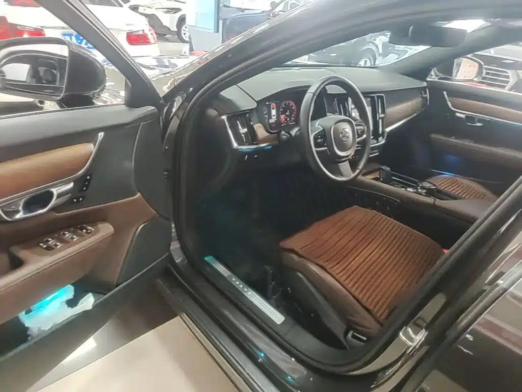 2021 Volvo S90 B5 Smart Luxury Edition — миниатюра 16