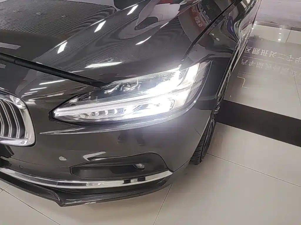 2021 Volvo S90 B5 Smart Luxury Edition — миниатюра 24