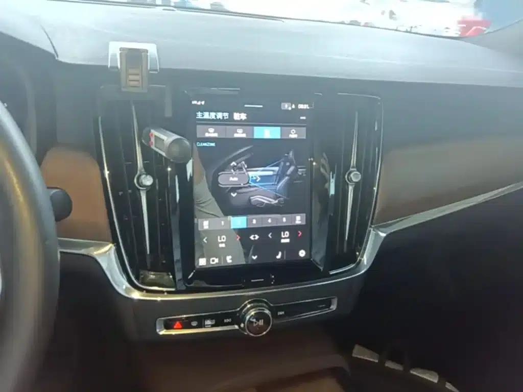 2023 Volvo S90 B5 Smart Luxury Edition — миниатюра 13