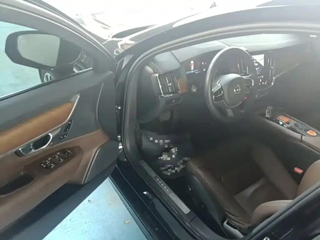 2023 Volvo S90 B5 Smart Luxury Edition — миниатюра 16