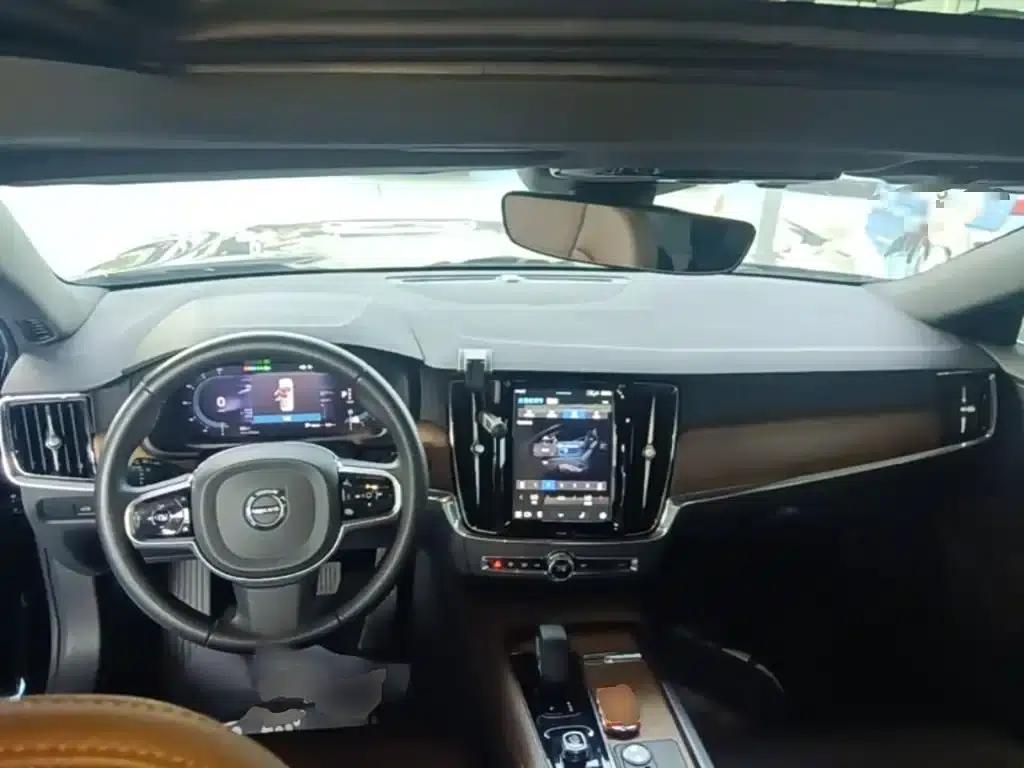 2023 Volvo S90 B5 Smart Luxury Edition — миниатюра 10
