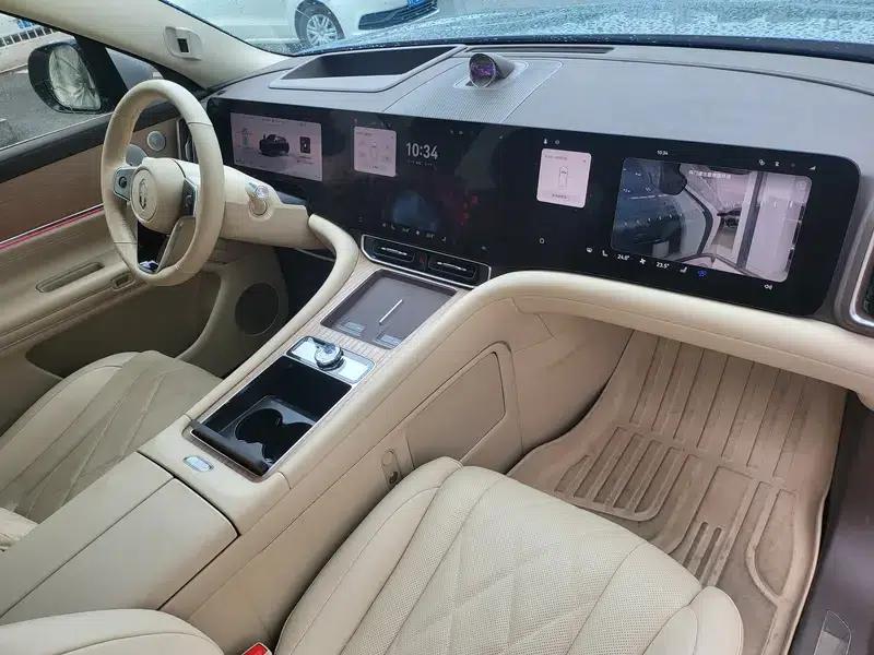 Wenjie M9 2024 Extended Range Ultra 5-Seater — миниатюра 8