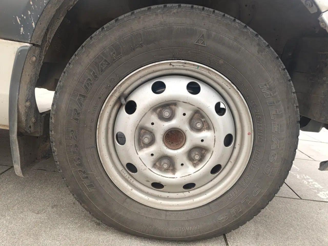 Foton Toano 2020 2.5T Manual Tongtu Long Wheelbase Mid-Height 5/6/7-Seater 4J25TC3 — миниатюра 8