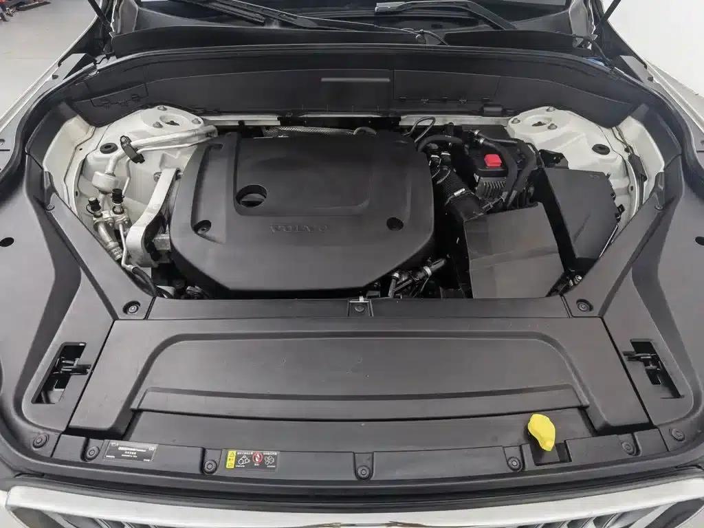 2021 Volvo XC90 B6 Inscription Luxury Edition 7-seater — миниатюра 6