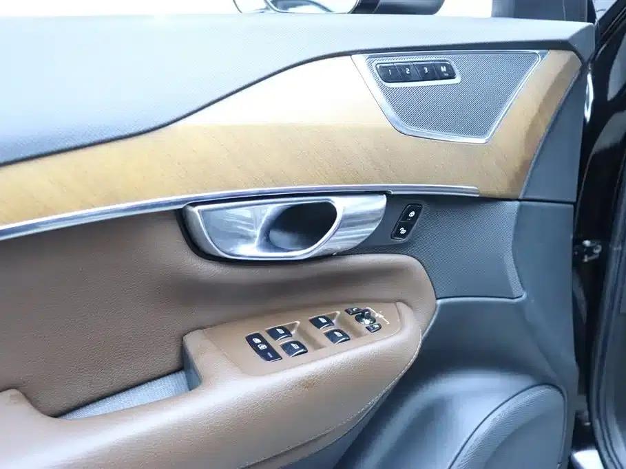 2020 Volvo XC90 Facelift T6 Inscription Luxury Edition 7-Seater — миниатюра 13