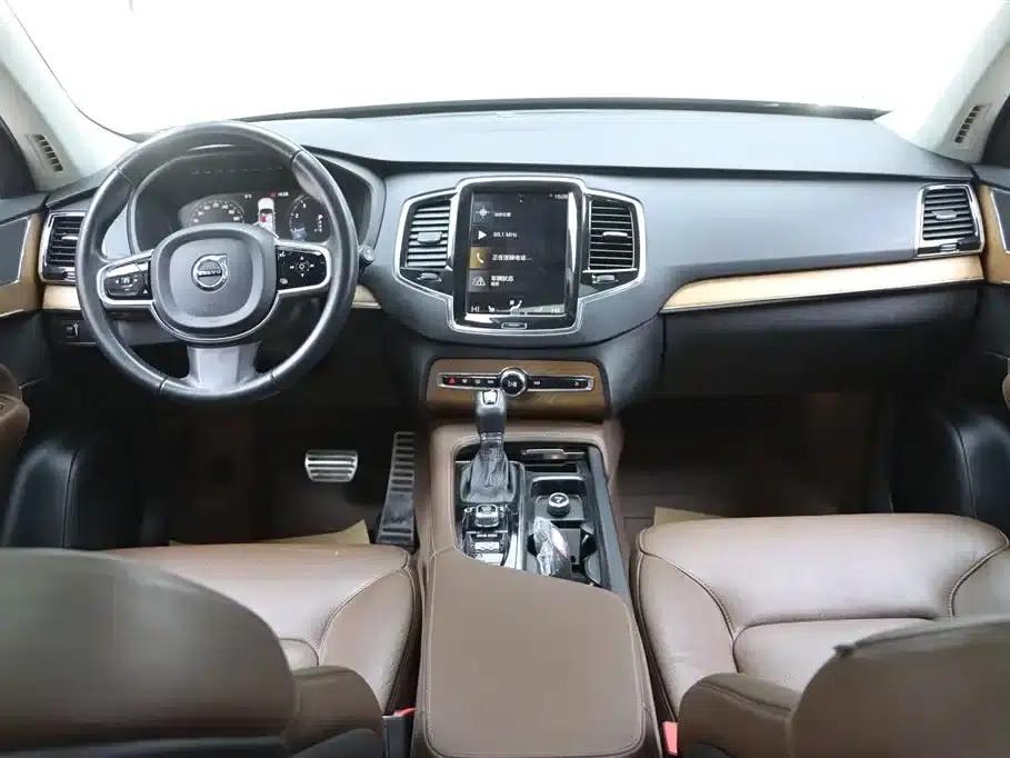 2020 Volvo XC90 Facelift T6 Inscription Luxury Edition 7-Seater — миниатюра 23