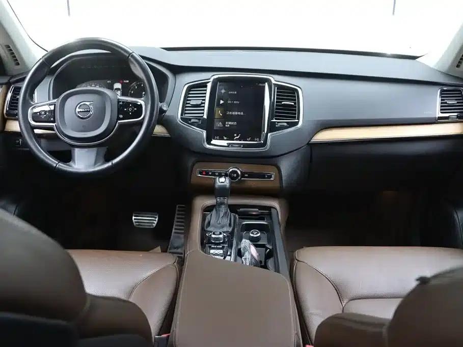 2020 Volvo XC90 Facelift T6 Inscription Luxury Edition 7-Seater — миниатюра 26