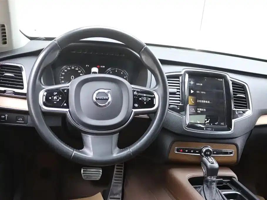 2020 Volvo XC90 Facelift T6 Inscription Luxury Edition 7-Seater — миниатюра 28