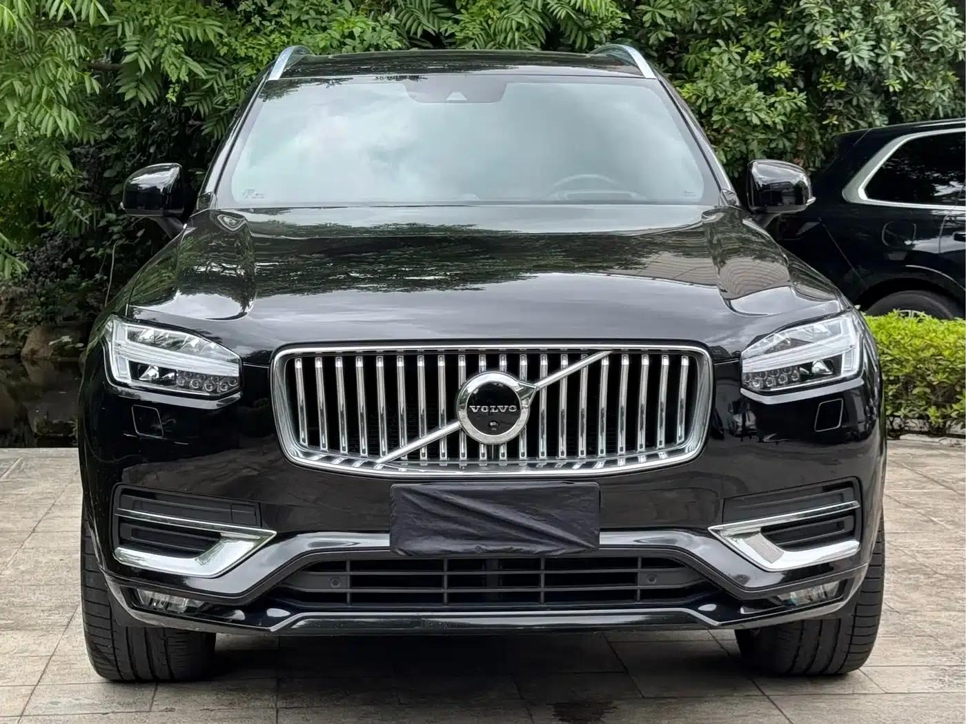 2021 Volvo XC90 B6 Inscription Luxury Edition 7-seater — миниатюра 2
