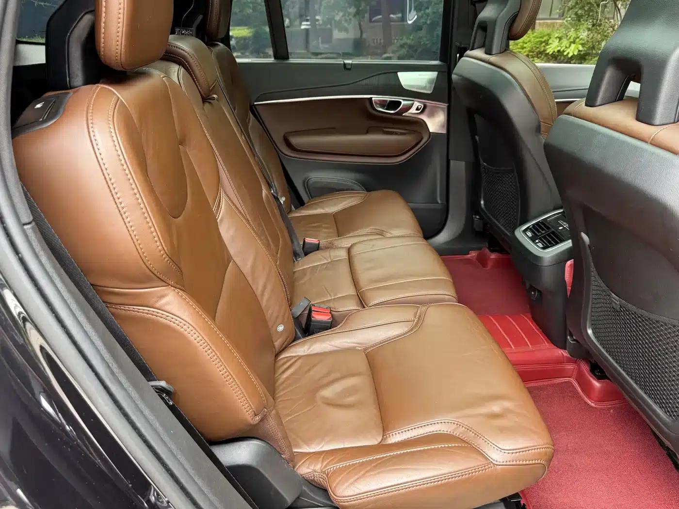2021 Volvo XC90 B6 Inscription Luxury Edition 7-seater — миниатюра 14