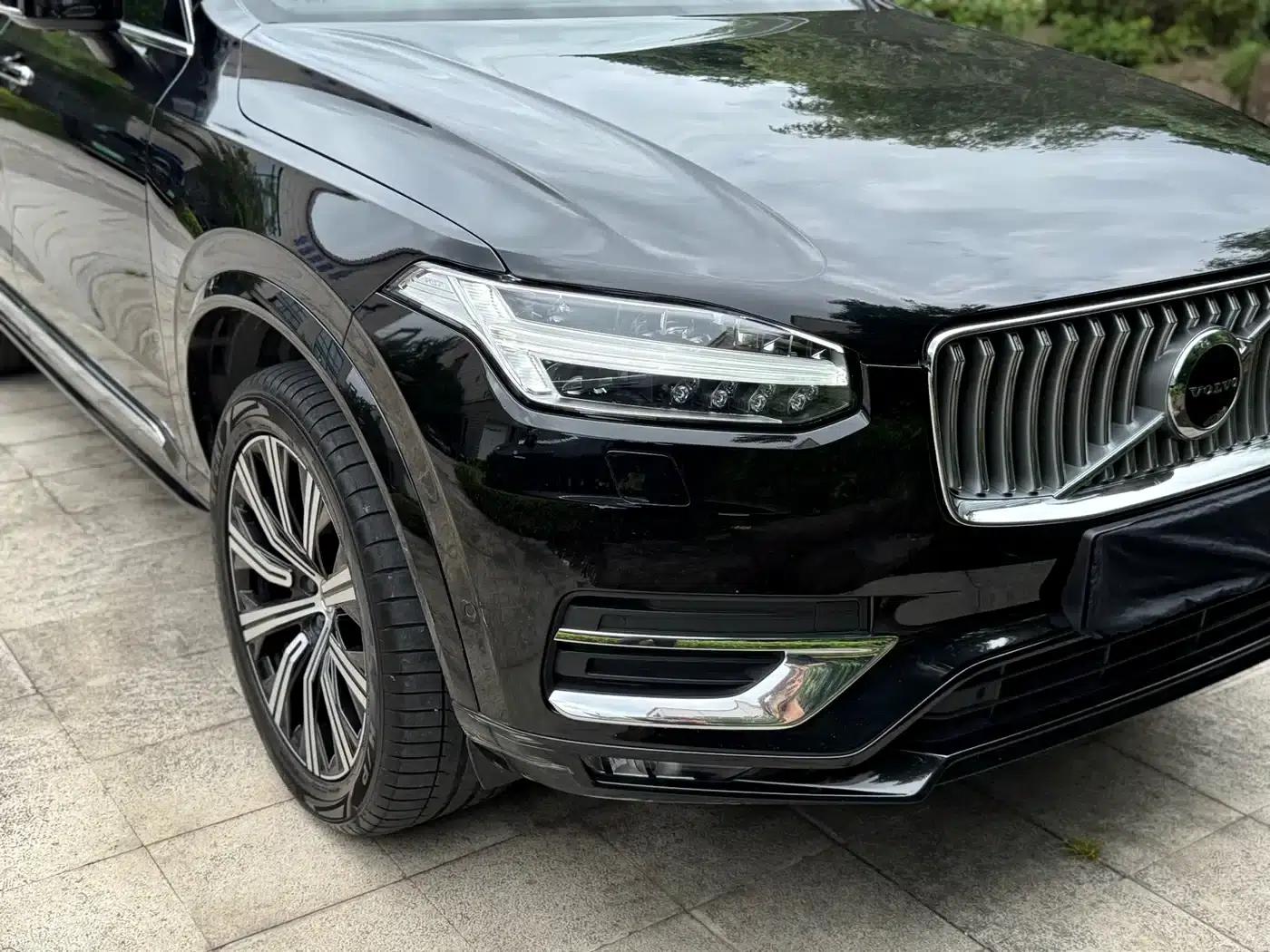 2021 Volvo XC90 B6 Inscription Luxury Edition 7-seater — миниатюра 17