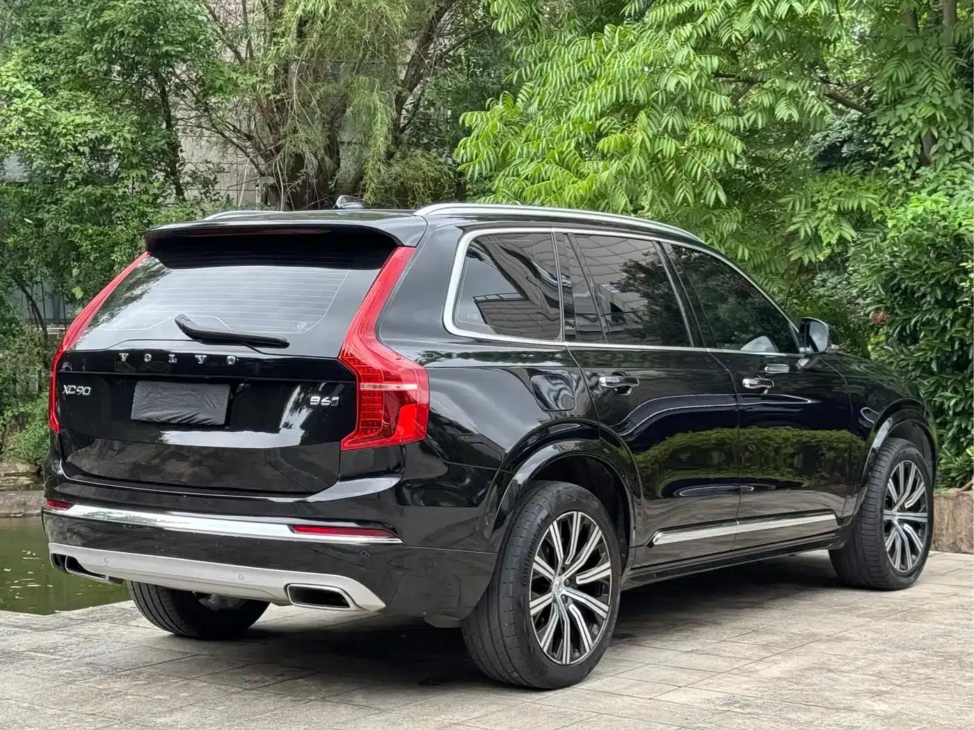 2021 Volvo XC90 B6 Inscription Luxury Edition 7-seater — миниатюра 5