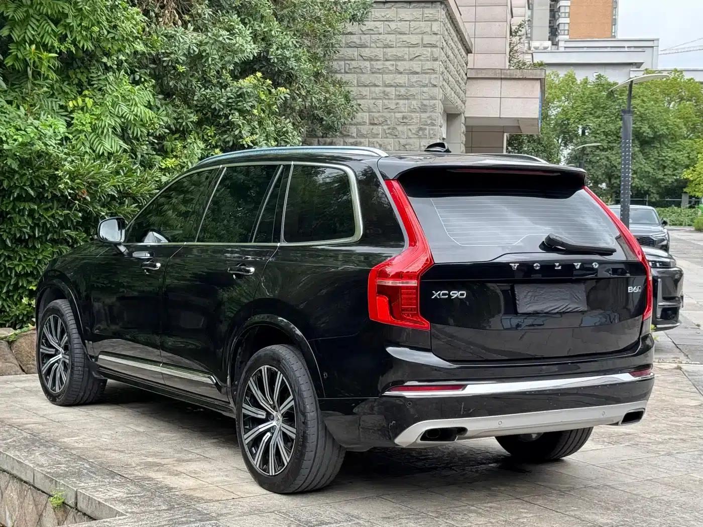 2021 Volvo XC90 B6 Inscription Luxury Edition 7-seater — миниатюра 7