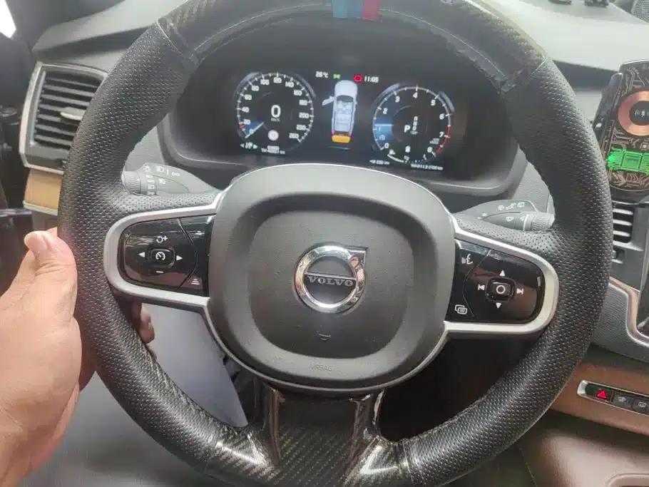 2022 Volvo XC90 B5 Smart Luxury Edition 5-seater — миниатюра 15
