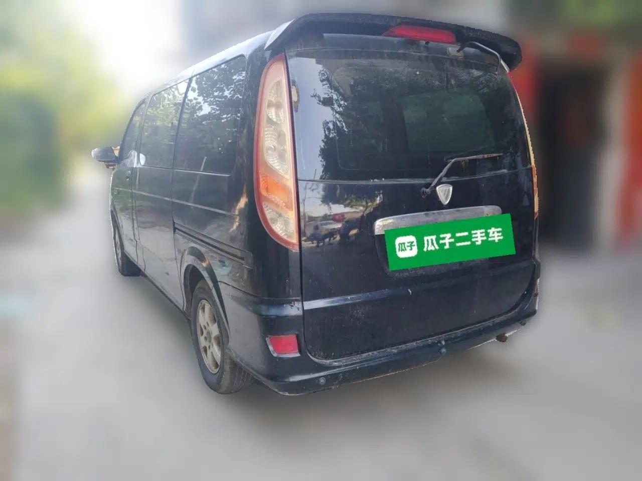 Foton MP-X E 2012 2.4L Executive-Class Comfort Version 4G64 — миниатюра 4