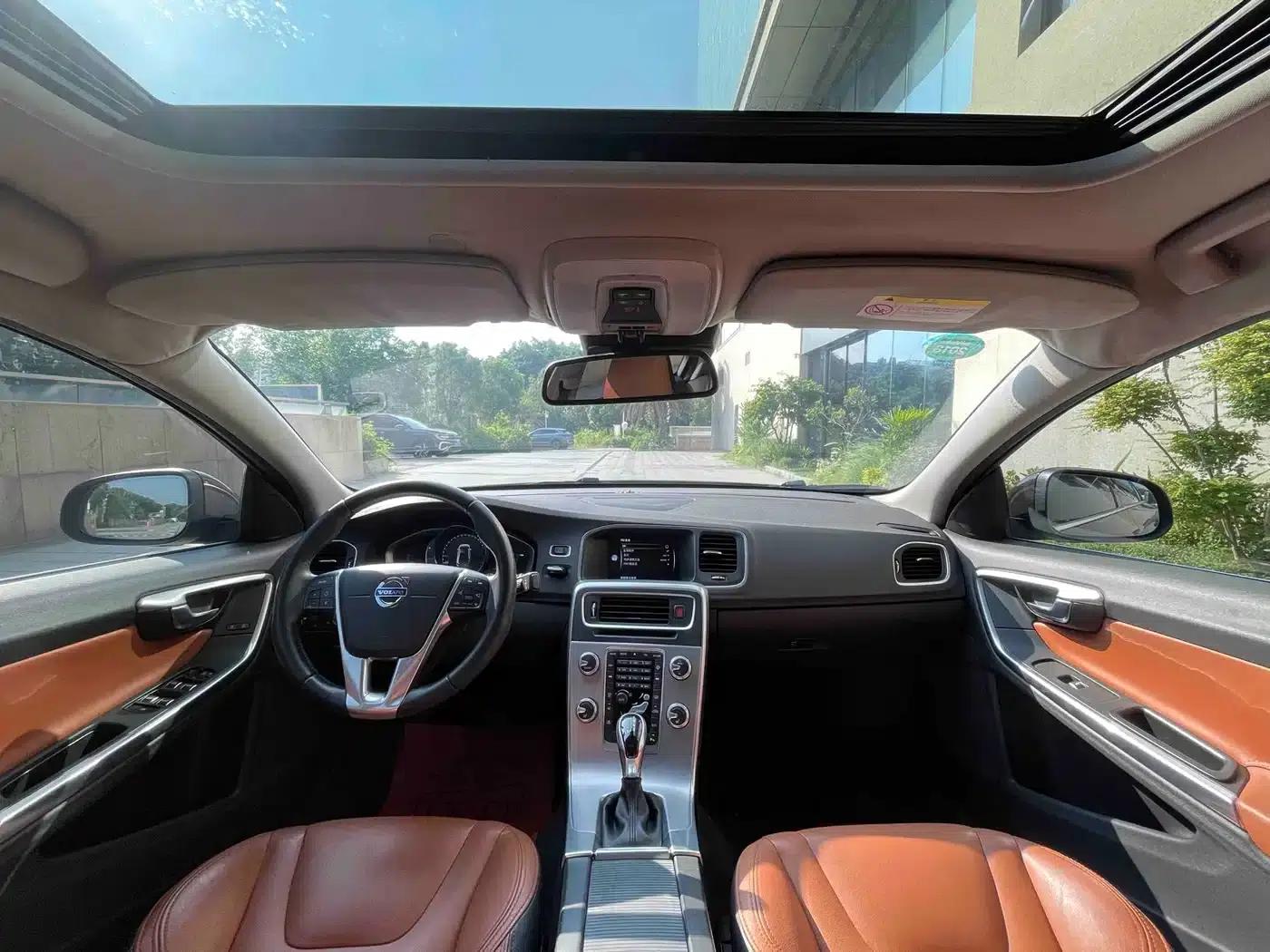 2017 Volvo S60 S60L T5 Smart Edition — миниатюра 6