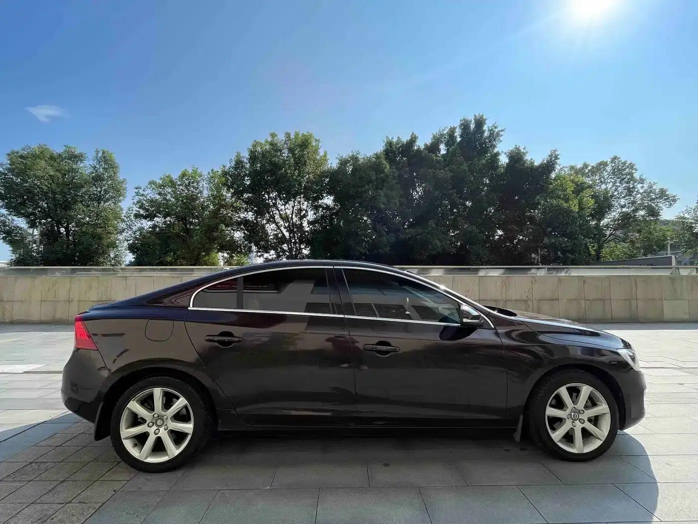 2017 Volvo S60 S60L T5 Smart Edition — миниатюра 10