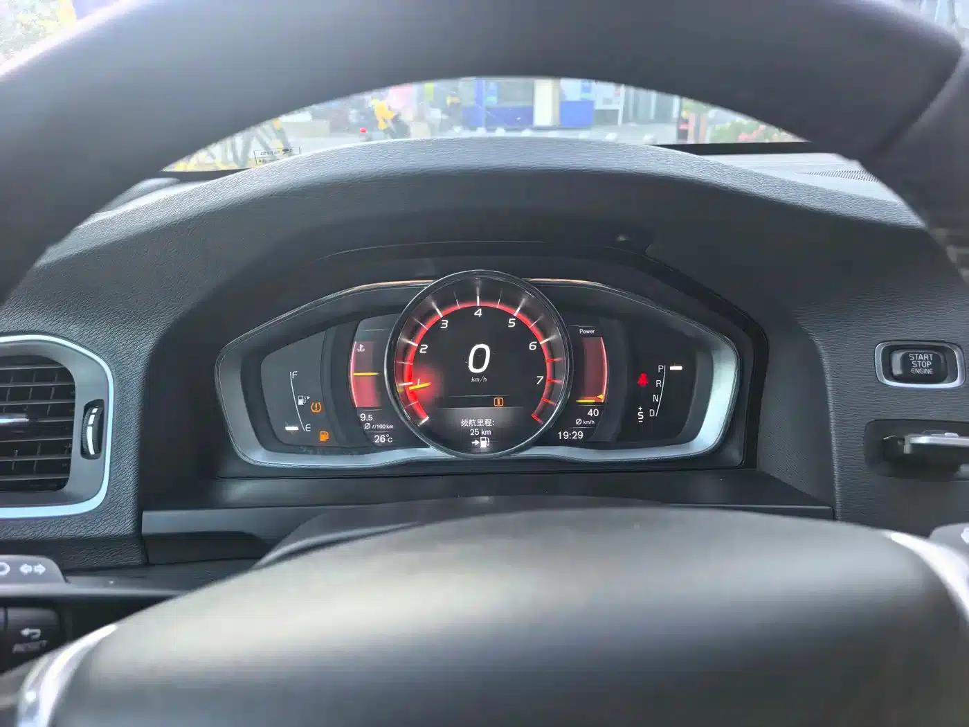2017 Volvo S60 S60L T5 Smart Edition — миниатюра 16