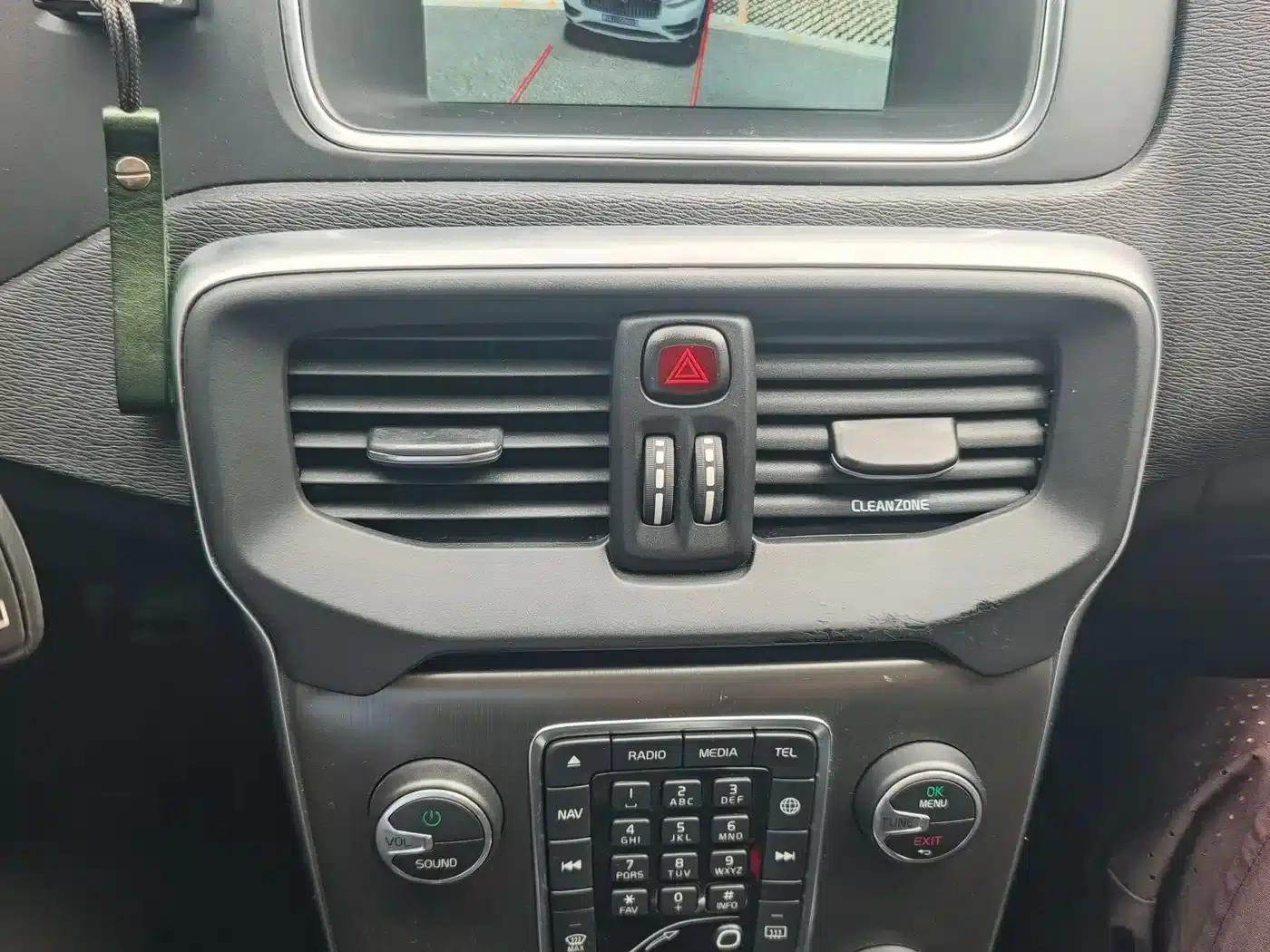 2016 Volvo V40 T3 Smart Edition — миниатюра 11