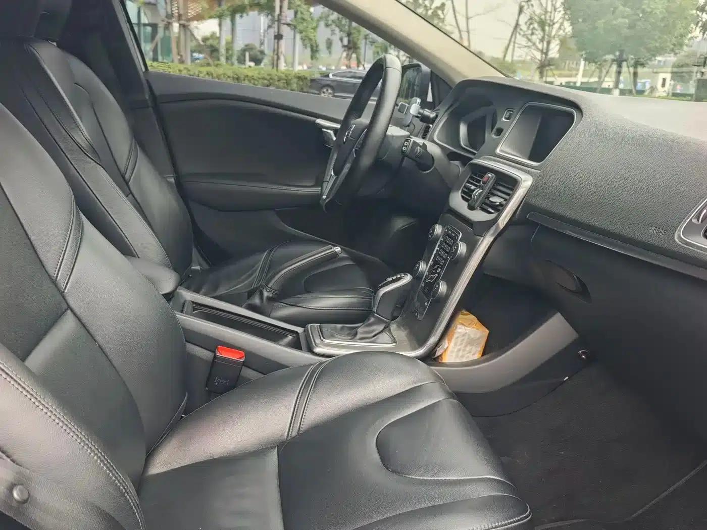 2016 Volvo V40 T3 Smart Edition — миниатюра 7