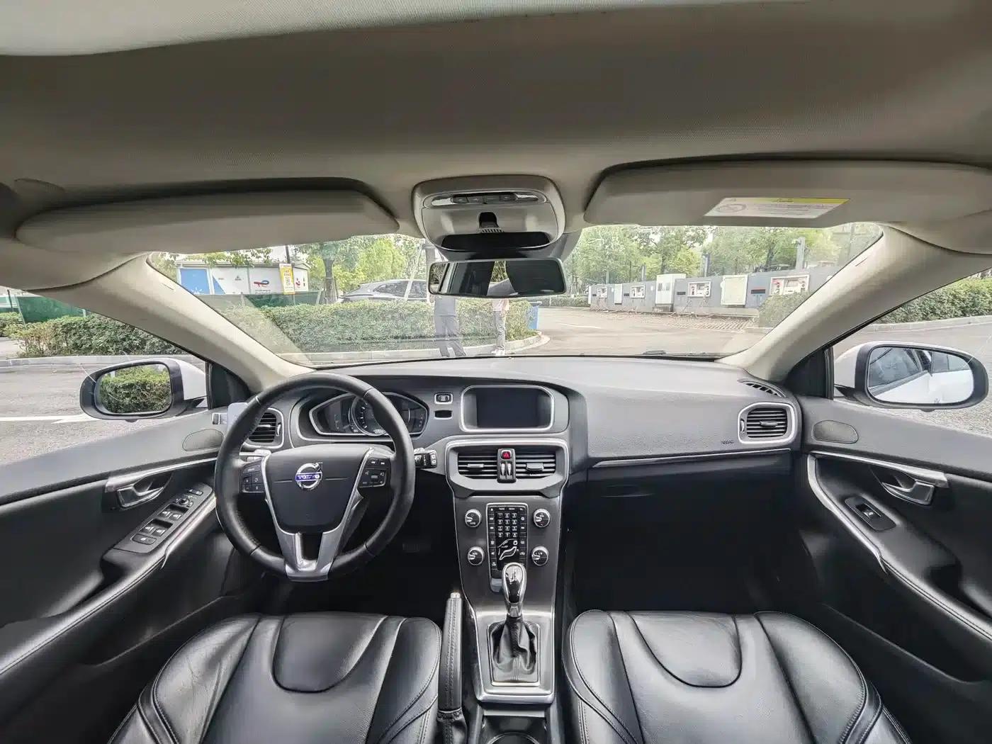 2016 Volvo V40 T3 Smart Edition — миниатюра 8