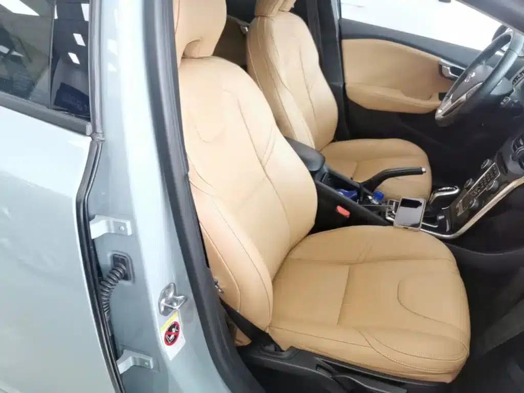 2017 Volvo V40 T3 Smart Edition — миниатюра 25