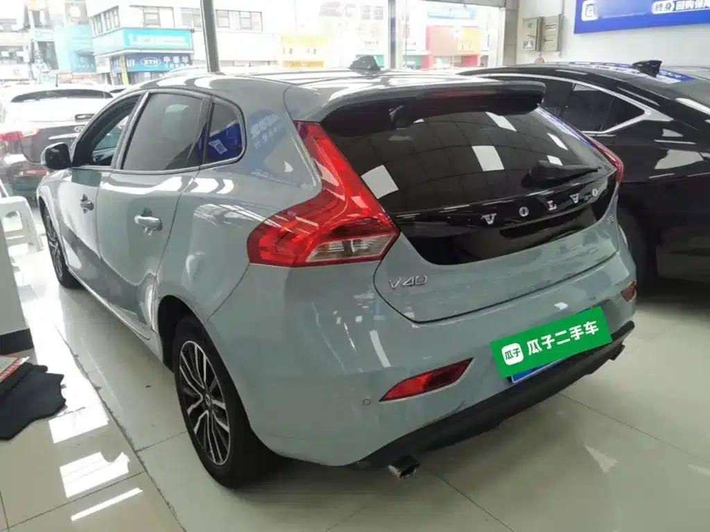 2017 Volvo V40 T3 Smart Edition — миниатюра 5