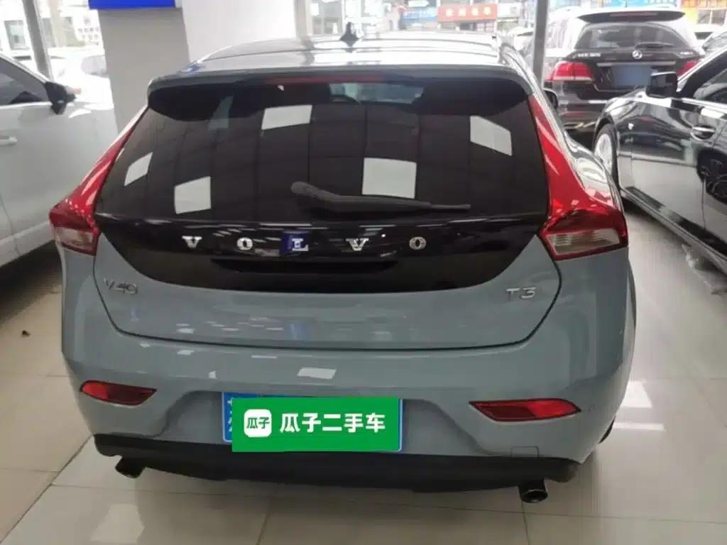 2017 Volvo V40 T3 Smart Edition — миниатюра 6