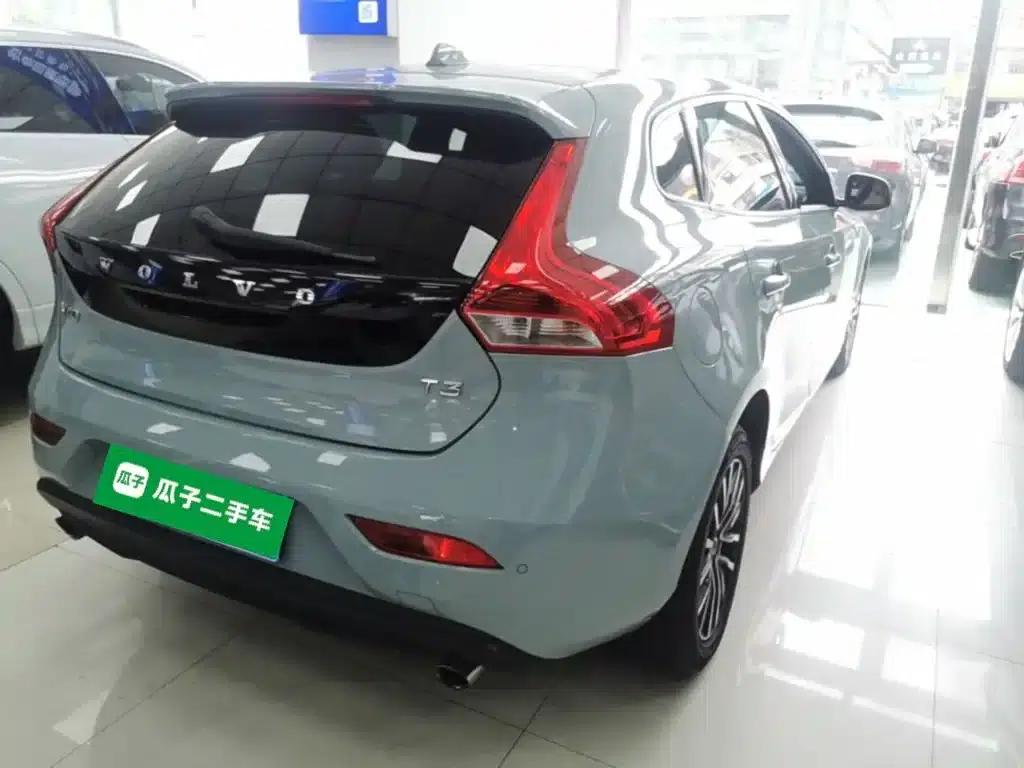 2017 Volvo V40 T3 Smart Edition — миниатюра 7
