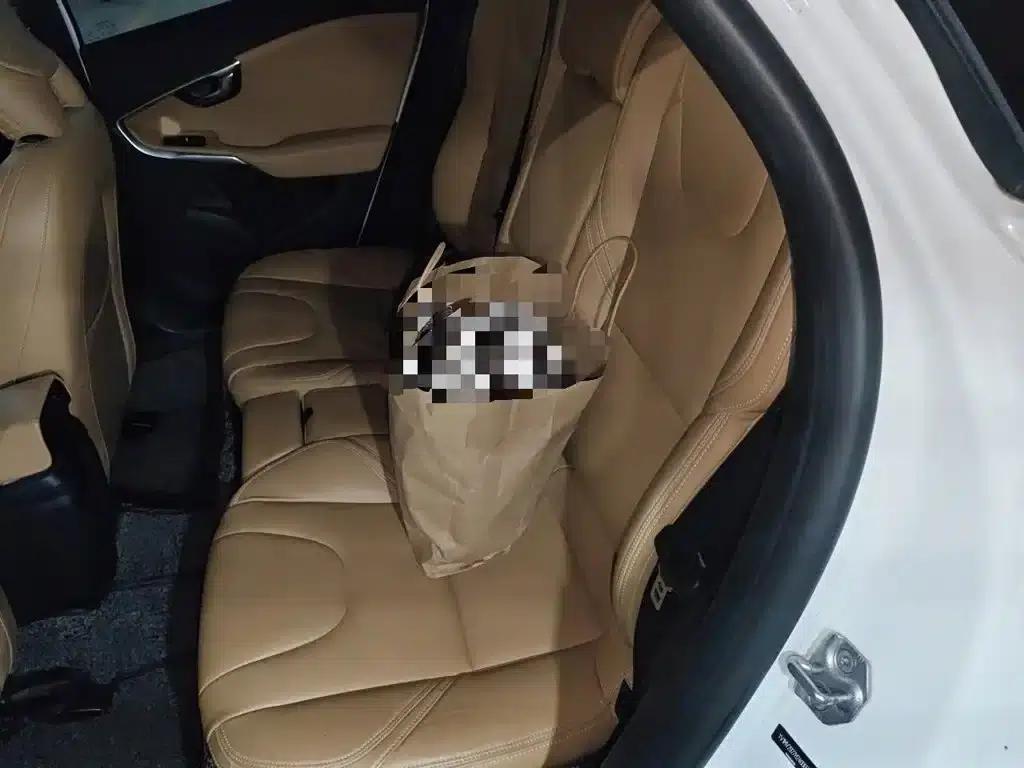 2017 Volvo V40 T3 Smart Edition — миниатюра 15