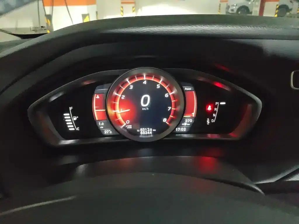 2017 Volvo V40 T3 Smart Edition — миниатюра 4