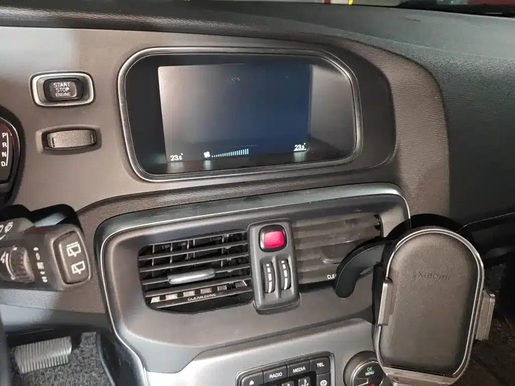 2017 Volvo V40 T3 Smart Edition — миниатюра 6