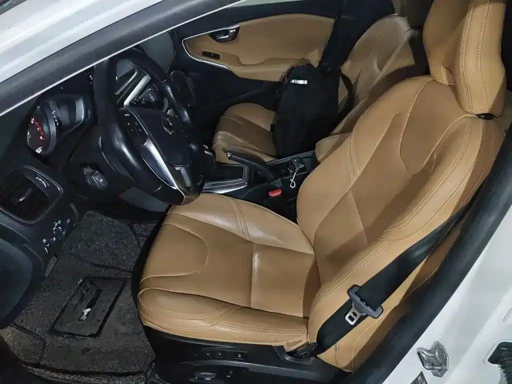 2017 Volvo V40 T3 Smart Edition — миниатюра 8