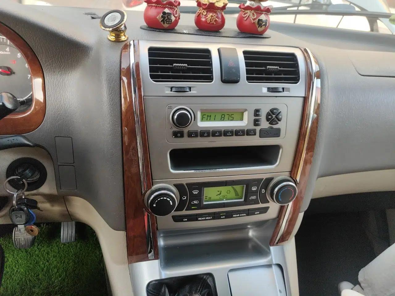 Foton Scenic G5 2019 2.0L Restyled New Express 7-Seater Multi-Purpose Passenger Vehicle 1TZ — миниатюра 13
