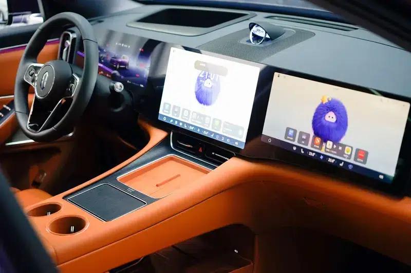 Wenjie M8 2025 Extended Range Max+ 6-Seat 4WD Version (192-line LiDAR) — миниатюра 8